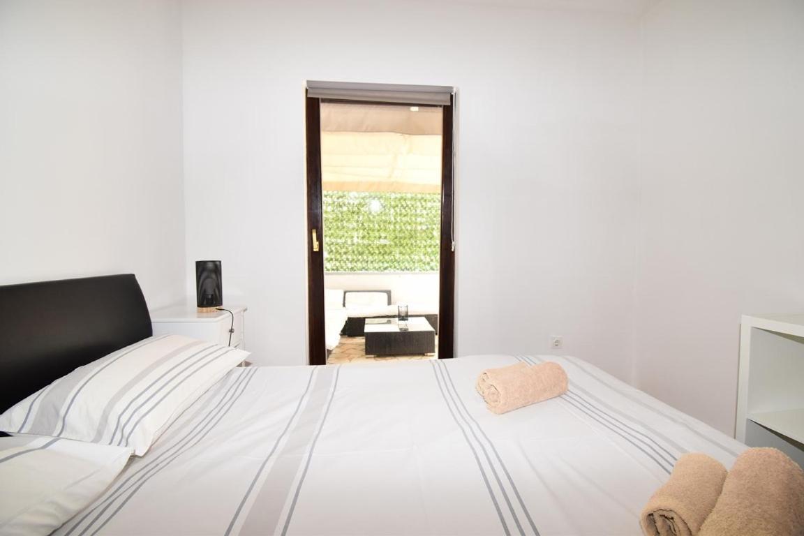 Superior Familiy Apartment Tina เวอร์ซาร์ ภายนอก รูปภาพ