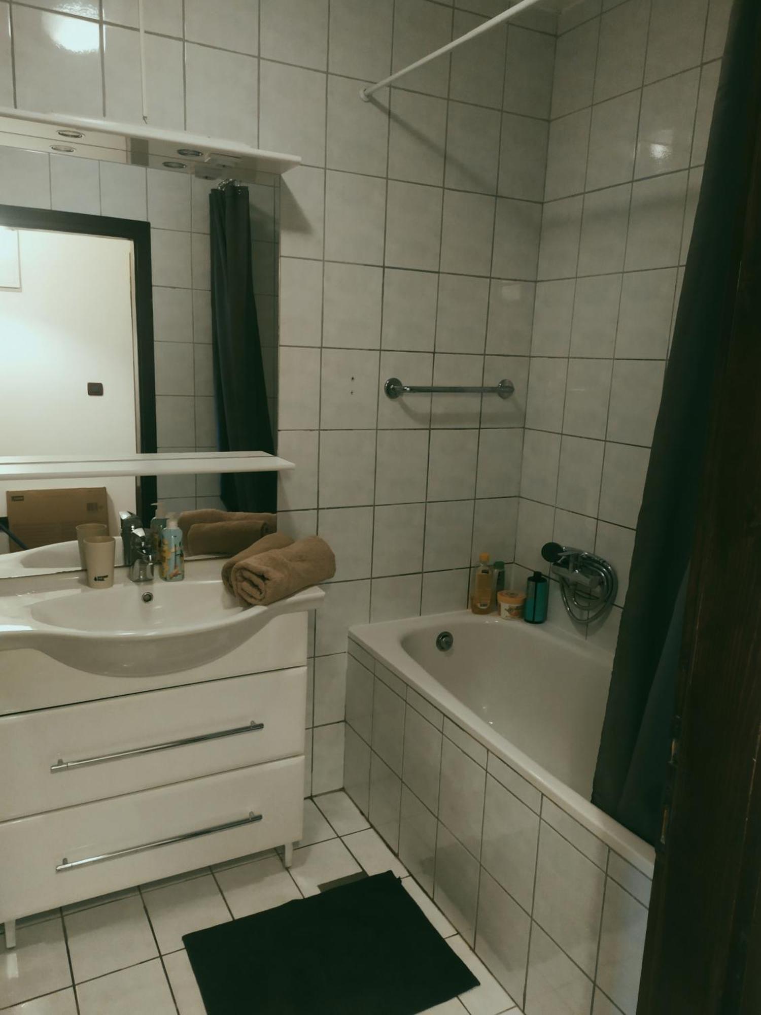 Superior Familiy Apartment Tina เวอร์ซาร์ ภายนอก รูปภาพ